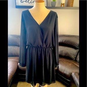 Express Black Empire dress size Large NWT